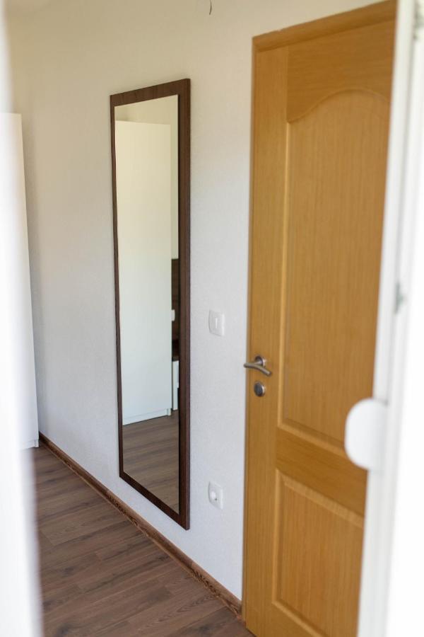 Apartmani Mia Prozor エクステリア 写真
