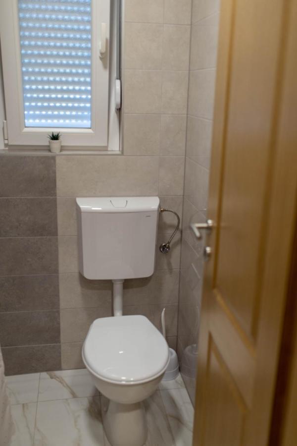 Apartmani Mia Prozor エクステリア 写真