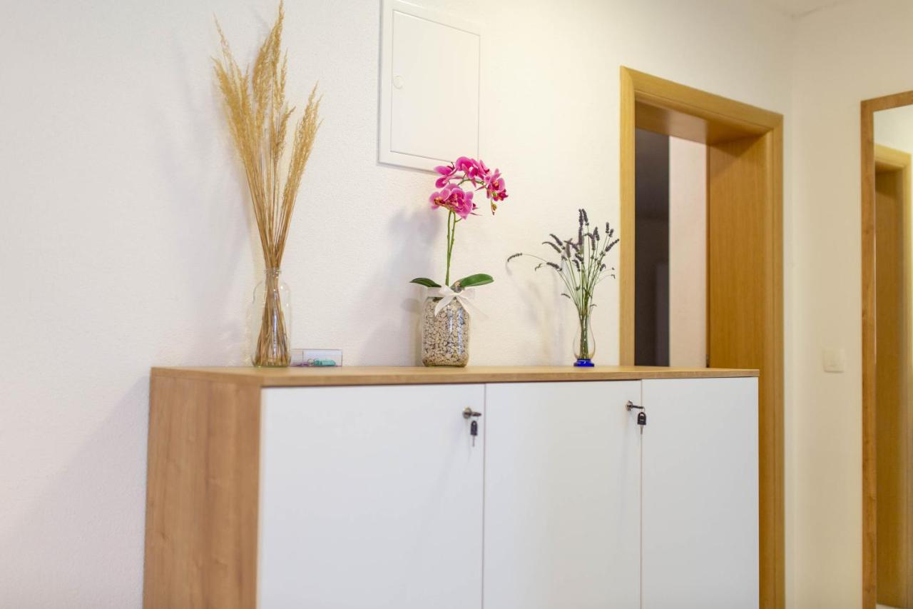 Apartmani Mia Prozor エクステリア 写真